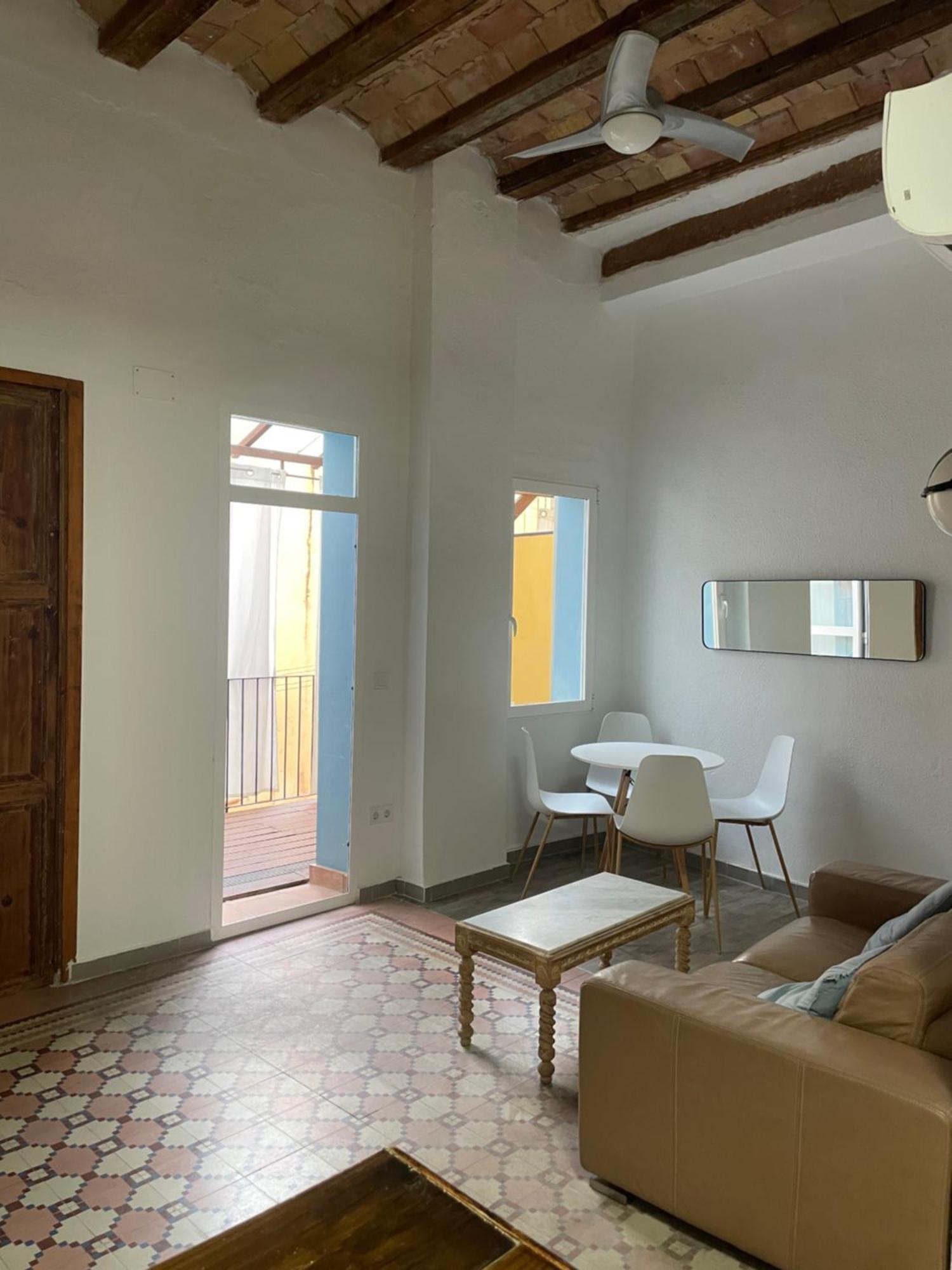 Alojamiento Ricar Apartment Valencia Luaran gambar